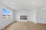 22361 Isla Way - Photo 8