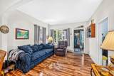 718 Broadway Street - Photo 5
