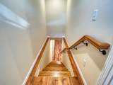 2011 Norton Avenue - Photo 22