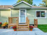 2011 Norton Avenue - Photo 3