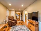 2011 Norton Avenue - Photo 5