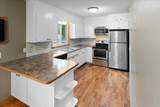 6101 Oak Circle - Photo 9