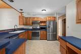 1699 Oakwood Drive - Photo 4