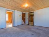 1206 James Avenue - Photo 2