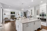 736 Woodland Hill Court - Photo 19