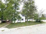 209 Oak Avenue - Photo 9