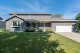 116 Piccadilly Avenue - Photo 1