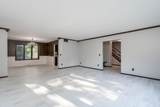 116 Piccadilly Avenue - Photo 6