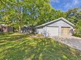 910 10th Avenue - Photo 16