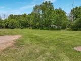 429 Division Avenue - Photo 14