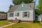 1538 10 Street - Photo 3