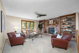 912 Crown Court - Photo 18