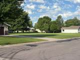 1039 Montana Avenue - Photo 3