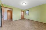 2203 Rolling Green Lane - Photo 23