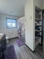970 York Court - Photo 13