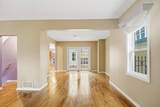 4237 Crocker Avenue - Photo 4