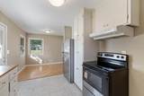 11000 Queen Avenue - Photo 7