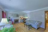 915 7th Avenue - Photo 2