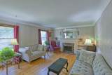 915 7th Avenue - Photo 3