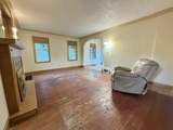 211 Kendall Avenue - Photo 2