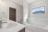 17747 Ellsworth Drive - Photo 16