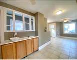 996 Front Avenue - Photo 5