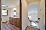 978 York Crt - Photo 15