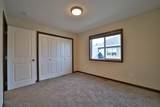 978 York Crt - Photo 23
