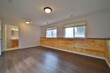 978 York Crt - Photo 32