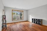 1099 Barclay Street - Photo 4