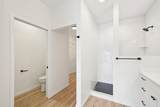 1625 Lake Ave - Photo 17