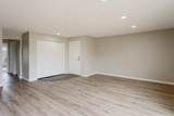 1911 Greenfield Lane - Photo 5