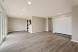 1911 Greenfield Lane - Photo 6