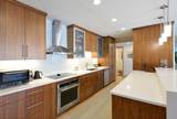 319 Broadway - Photo 16
