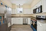 2125 James Avenue - Photo 9