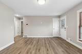 2216 Thorndale Avenue - Photo 10