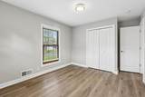 2216 Thorndale Avenue - Photo 22