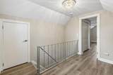 2216 Thorndale Avenue - Photo 24