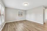 2216 Thorndale Avenue - Photo 6