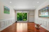 205 Barry - Photo 11