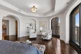 1201 Yale Place - Photo 27