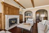 1201 Yale Place - Photo 9
