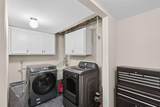 8725 Queens Gardens - Photo 21