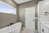 924 Yellowcrest Street - Photo 24