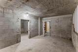 2095 Jamison Avenue - Photo 21