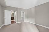 1235 Yale Place - Photo 23