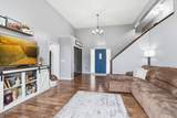 717 Heritage Lane - Photo 8
