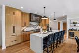150 Broadway Avenue - Photo 2