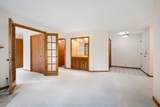 7244 Hunters Run - Photo 11