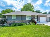 3008 29th Avenue - Photo 2